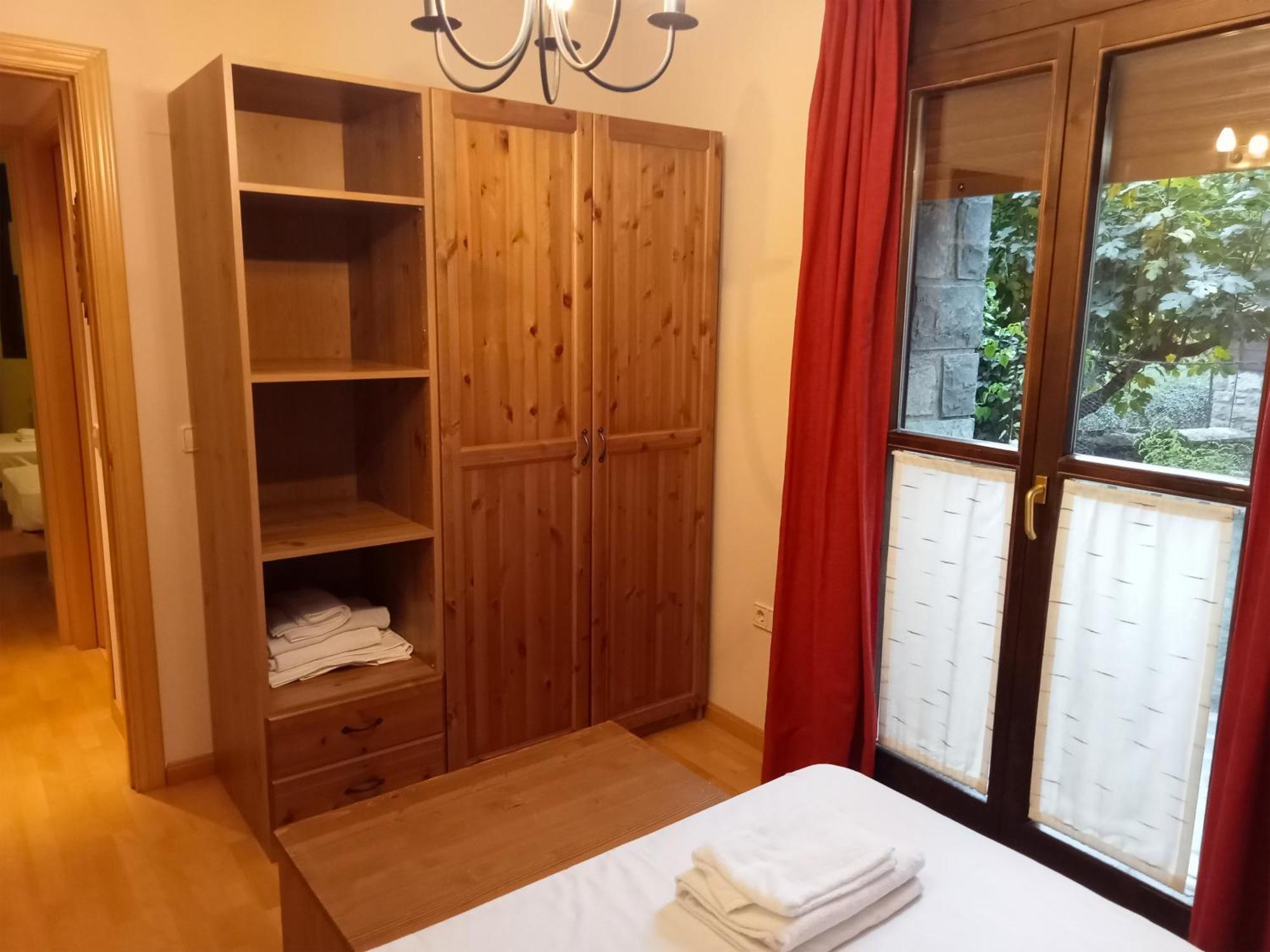 Apartamentos Valle De Tena - Biescas 3000 Экстерьер фото