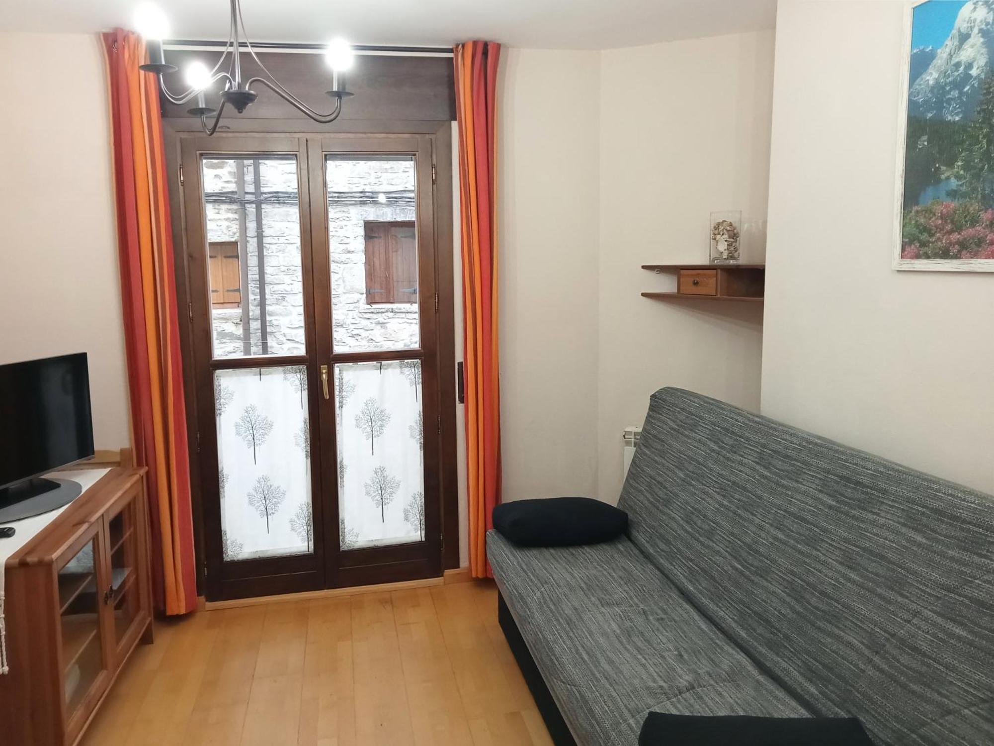Apartamentos Valle De Tena - Biescas 3000 Экстерьер фото