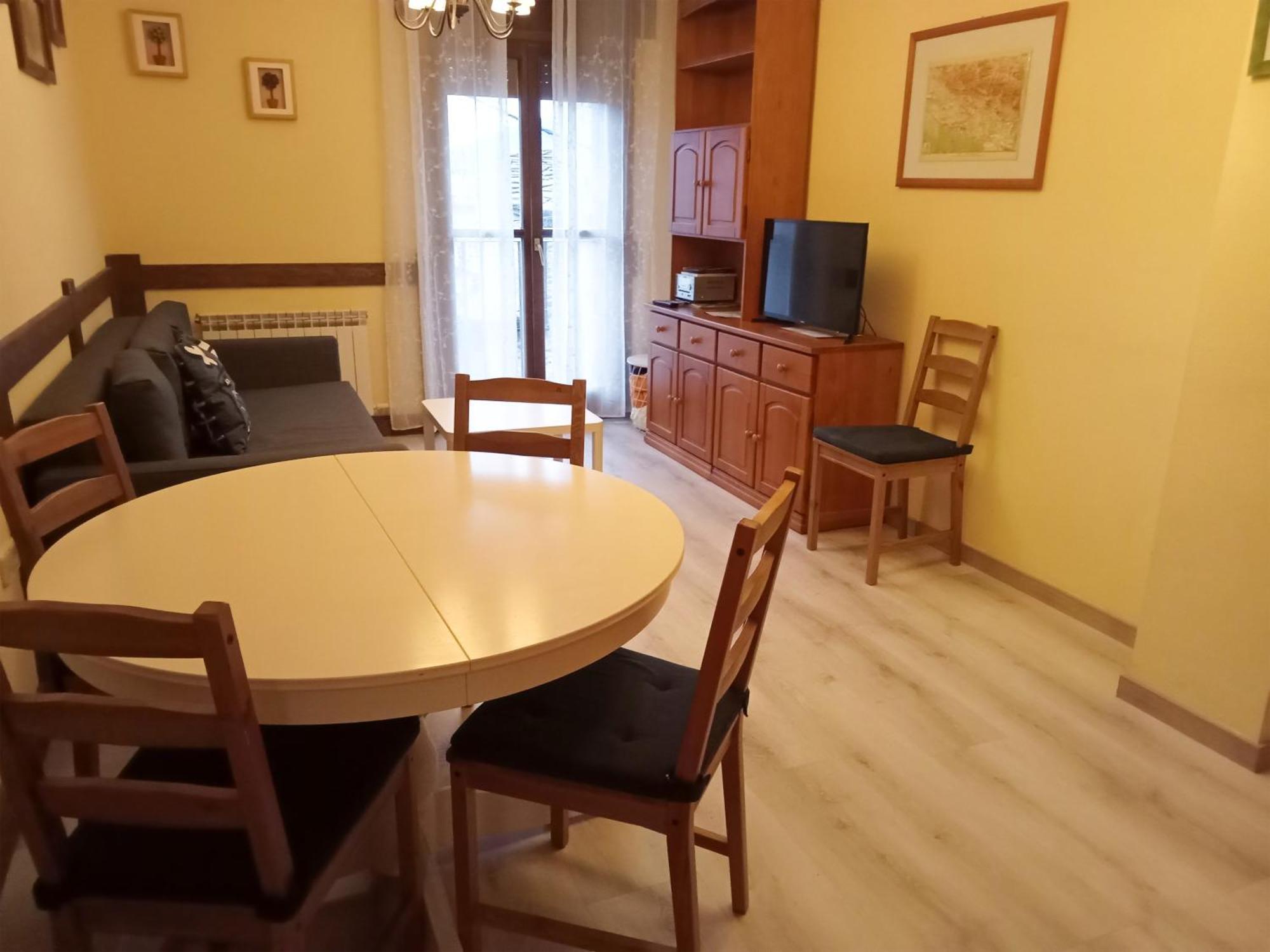 Apartamentos Valle De Tena - Biescas 3000 Экстерьер фото